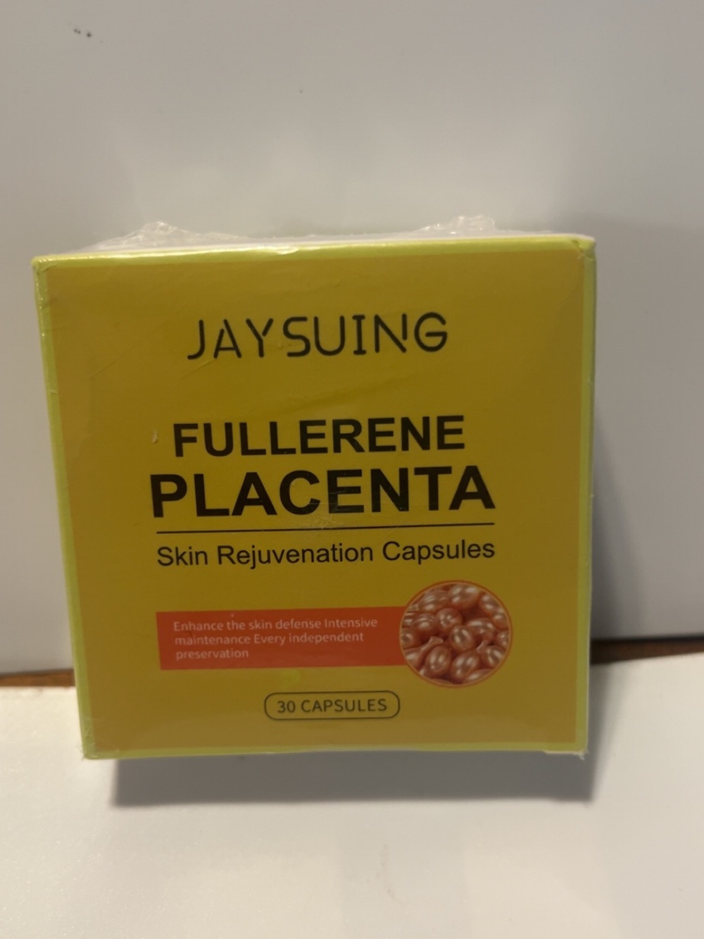 Jaysuing Fullerene Placenta Skin Rejuvenation Capsules - Yellow